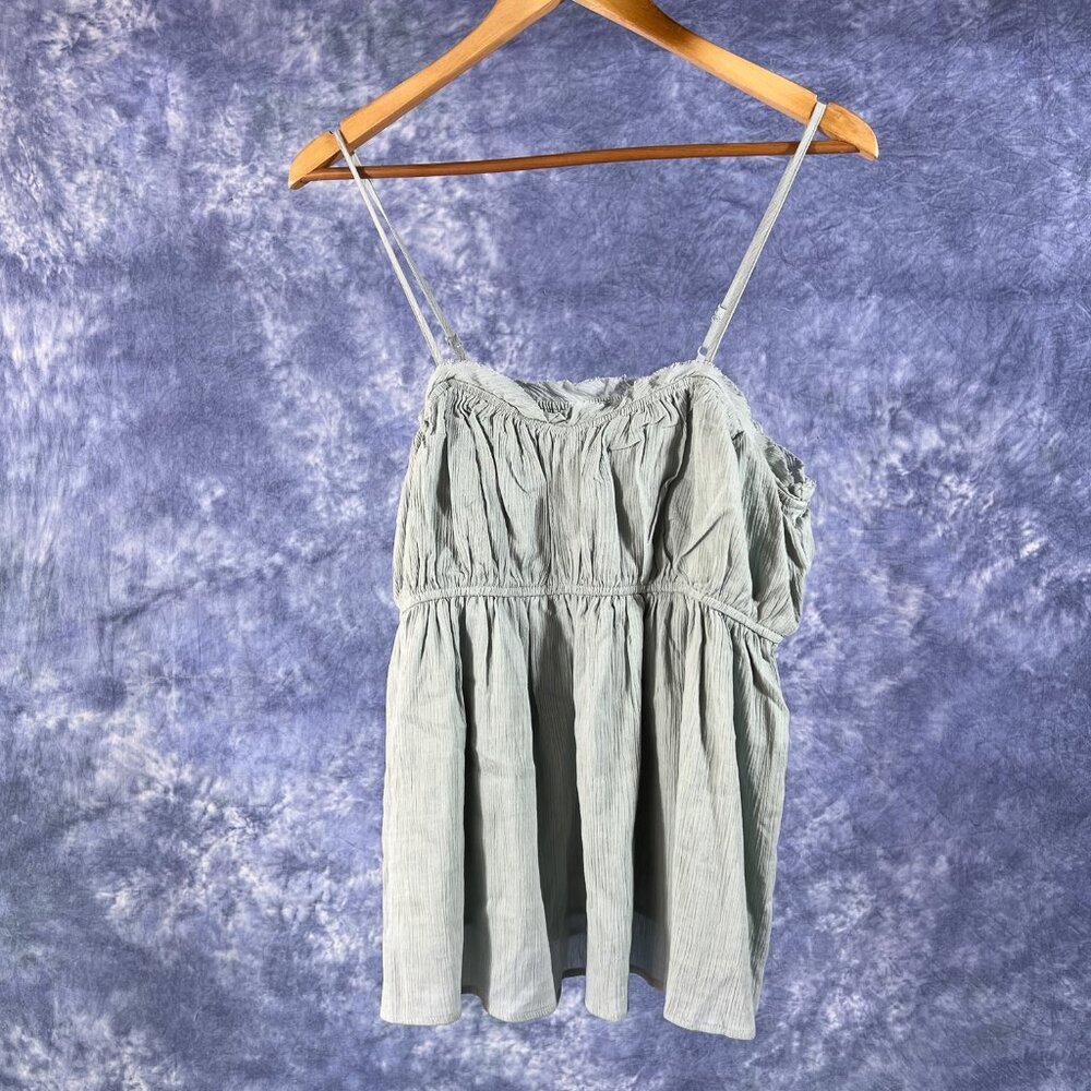 Wishlist Apparel Light  Green Camisole Sz L